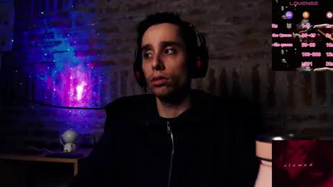 carameltoy4 online show from March 12, 5:19 pm