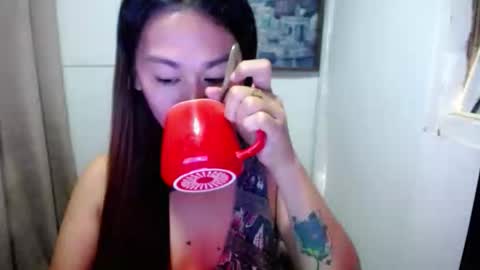 Snapshot of caramiya chatting on November 21, 12:54 am JANE AND BARBIE online show from November 21, 12:54 am