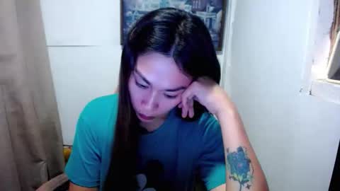 Snapshot of caramiya chatting on December 14, 2:06 am JANE AND BARBIE online show from December 14, 2:06 am