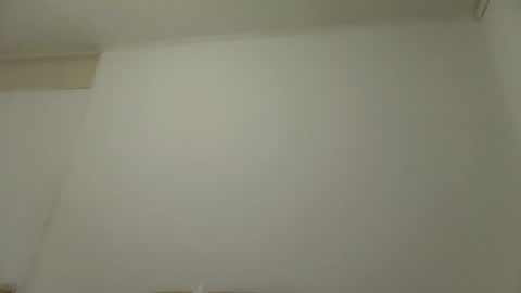 Snapshot of caravibugue chatting on December 11, 3:24 am caravibugue online show from December 11, 3:24 am