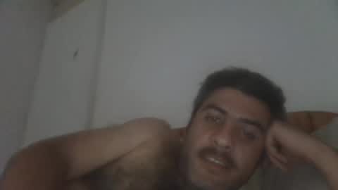 Snapshot of caravibugue chatting on December 31, 10:04 am caravibugue online show from December 31, 10:04 am