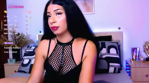 Snapshot of cardi_sin chatting on October 13, 10:26 am cardi_sin online show from October 13, 10:26 am