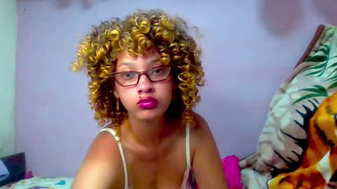 cardibloom0 online show from March 18, 5:54 am