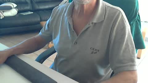 Snapshot of cargo69 chatting on June 13, 10:35 am cargo69 online show from June 13, 10:35 am