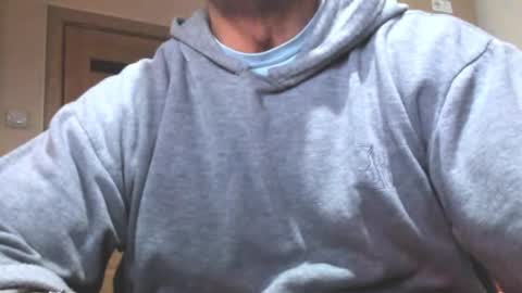 Laz online show from December 19, 4:36 pm