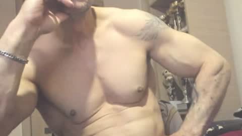 Snapshot of carin_the_body chatting on June 12, 6:56 am Laz online show from June 12, 6:56 am