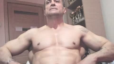 Snapshot of carin_the_body chatting on June 16, 7:22 am Laz online show from June 16, 7:22 am