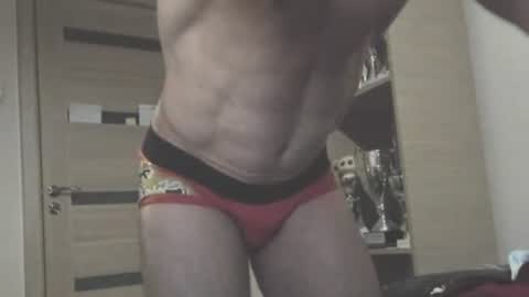 Snapshot of carin_the_body chatting on June 19, 12:04 am Laz online show from June 19, 12:04 am