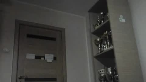Snapshot of carin_the_body chatting on June 25, 2:22 am Laz online show from June 25, 2:22 am