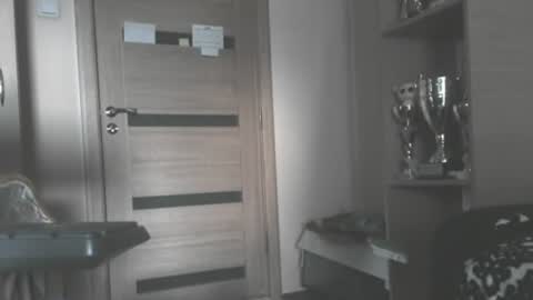 Snapshot of carin_the_body chatting on July 23, 4:54 am Laz online show from July 23, 4:54 am