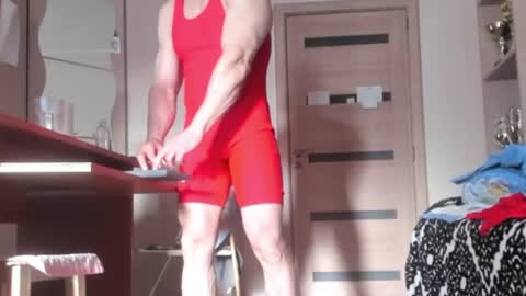 Snapshot of carin_the_body chatting on July 27, 5:47 am Laz online show from July 27, 5:47 am