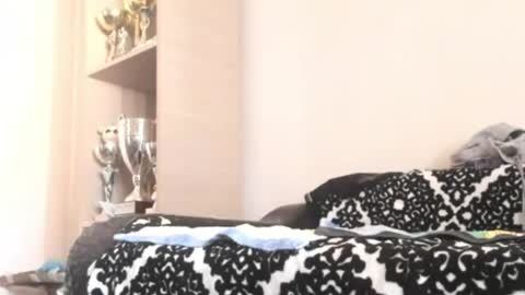 Snapshot of carin_the_body chatting on July 29, 2:04 pm Laz online show from July 29, 2:04 pm