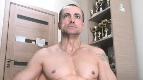 Snapshot of carin_the_body chatting on July 30, 6:12 am Laz online show from July 30, 6:12 am