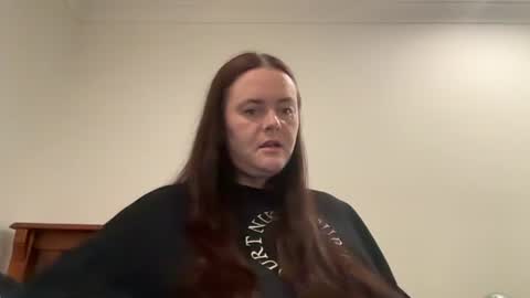 carinabro10 online show from July 10, 10:40 am
