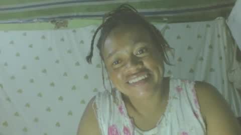 carinesexy69 online show from March 3, 10:48 pm