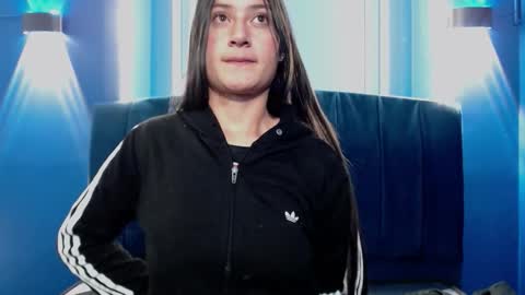 Carito online show from November 28, 3:42 am