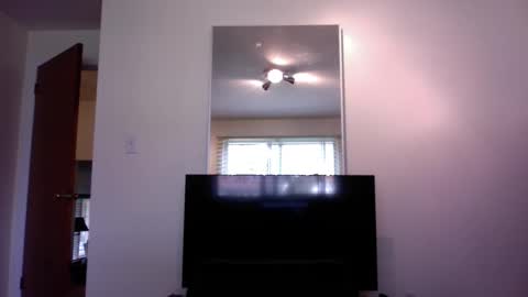 Snapshot of carl_beauchamp chatting on November 2, 6:32 pm CarlBeauXXX online show from November 2, 6:32 pm