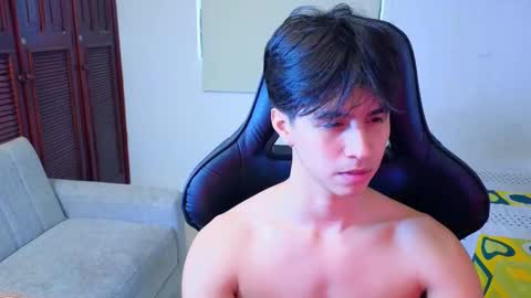 carl_dixon online show from November 28, 9:06 pm