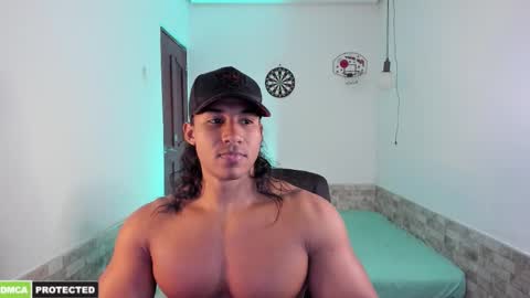 Snapshot of carl_smithh chatting on November 18, 12:16 am Carl online show from November 18, 12:16 am