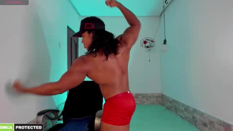 Snapshot of carl_smithh chatting on December 16, 10:04 pm Carl online show from December 16, 10:04 pm