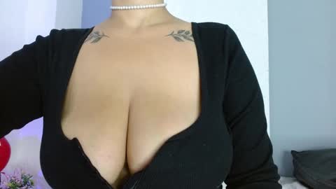 Carla online show from April 25, 11:24 am