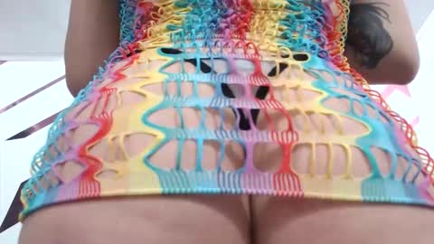 carla online show from December 4, 6:01 am