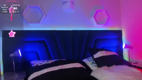 carla online show from November 4, 4:11 am