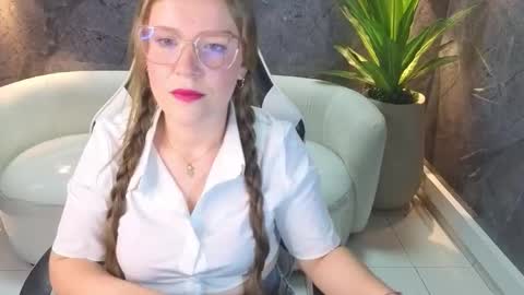 Carla  online show from October 9, 7:56 pm