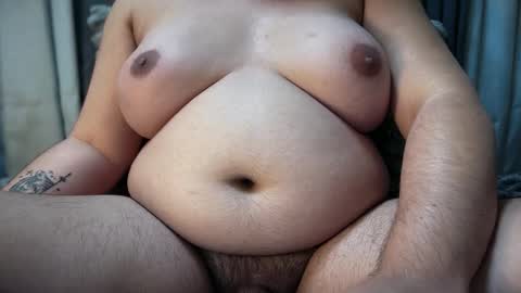 NO FREE HERE IF YOUR BROKE DONT STAY HERE online show from December 15, 10:14 pm