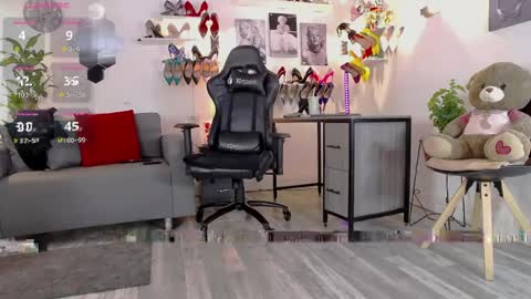Carla independent model    online show from April 29, 11:11 pm
