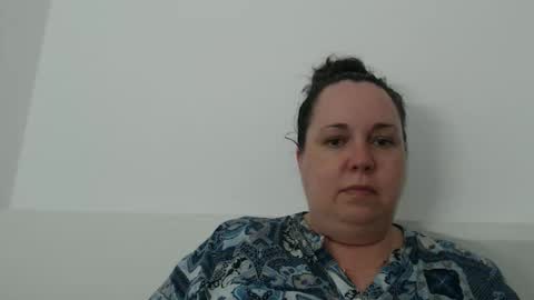 Snapshot of carlaruth chatting on April 1, 2:47 pm Carlaruth online show from April 1, 2:47 pm