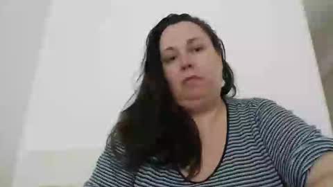 Snapshot of carlaruth chatting on April 5, 5:26 am Carlaruth online show from April 5, 5:26 am