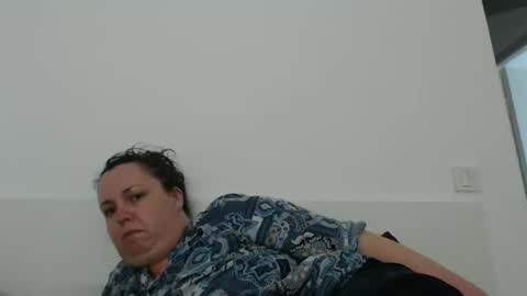 Snapshot of carlaruth chatting on April 8, 3:12 pm Carlaruth online show from April 8, 3:12 pm