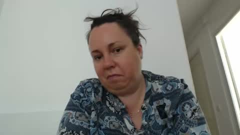Snapshot of carlaruth chatting on April 11, 8:07 am Carlaruth online show from April 11, 8:07 am