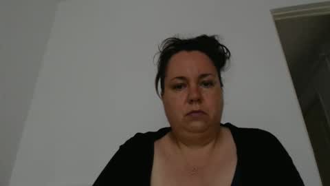 Snapshot of carlaruth chatting on April 21, 3:46 am Carlaruth online show from April 21, 3:46 am