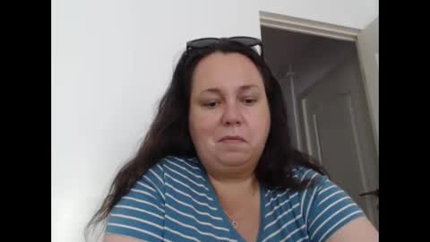Snapshot of carlaruth chatting on April 23, 4:57 am Carlaruth online show from April 23, 4:57 am
