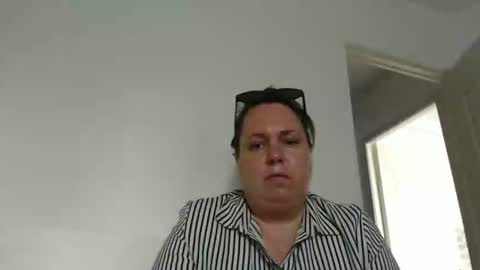 Snapshot of carlaruth chatting on April 24, 3:36 pm Carlaruth online show from April 24, 3:36 pm