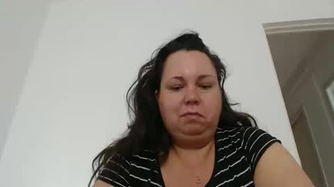 Snapshot of carlaruth chatting on May 3, 4:29 am Carlaruth online show from May 3, 4:29 am
