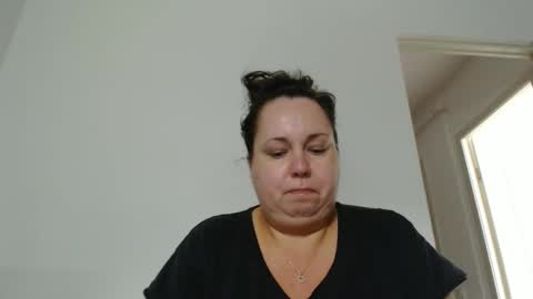 Snapshot of carlaruth chatting on May 8, 4:51 am Carlaruth online show from May 8, 4:51 am