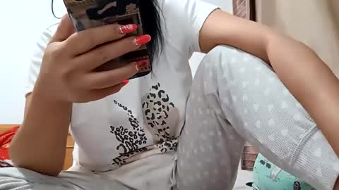 Snapshot of carlasweet00 chatting on September 26, 1:53 am carlasweet00 online show from September 26, 1:53 am