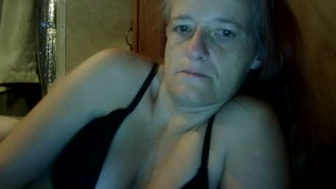 carleeswoman08 online show from October 17, 11:13 am
