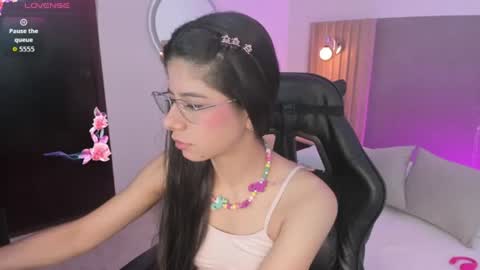 C A R L I N A online show from June 17, 12:18 pm