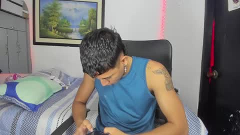 Snapshot of carlitosex09 chatting on January 12, 9:19 pm master online show from January 12, 9:19 pm