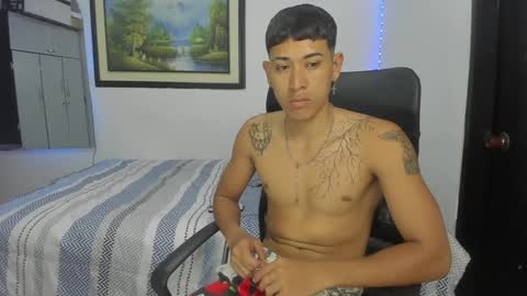 Snapshot of carlitosex09 chatting on January 16, 5:44 pm master online show from January 16, 5:44 pm