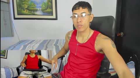 Snapshot of carlitosex09 chatting on January 28, 2:10 pm master online show from January 28, 2:10 pm