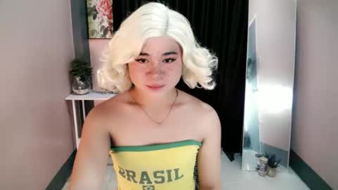 Snapshot of carlo_bigcock69 chatting on September 28, 4:23 pm carlo_bigcock69 online show from September 28, 4:23 pm