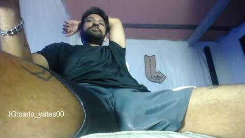 Snapshot of carlo_yates27 chatting on May 12, 12:41 am carlo yates thx for help me to reach 100 thumps up online show from May 12, 12:41 am