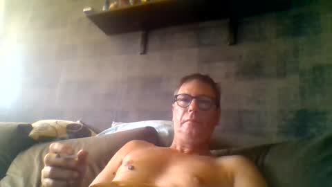 Snapshot of carlonebraska112233 chatting on July 18, 8:18 am carlonebraska112233 online show from July 18, 8:18 am