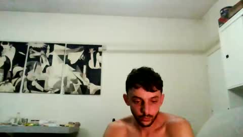 Snapshot of carlos037tm chatting on June 8, 8:42 pm Carlos online show from June 8, 8:42 pm