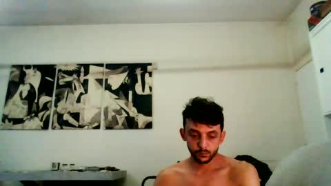 Snapshot of carlos037tm chatting on June 23, 5:22 pm Carlos online show from June 23, 5:22 pm